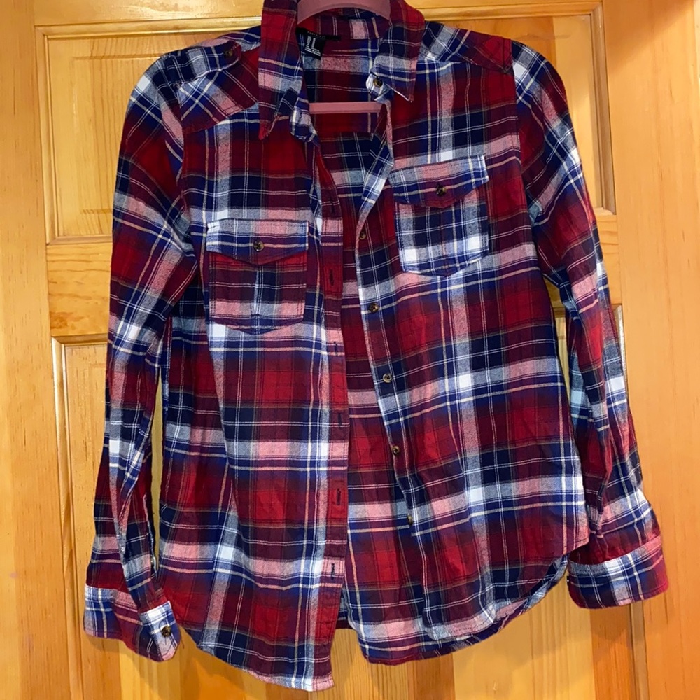 Red and blue flannel size M